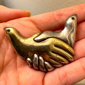 Vintage Rare Ashbey Sterling Silver with Gold Vermeil Plating Peace Dove Hands